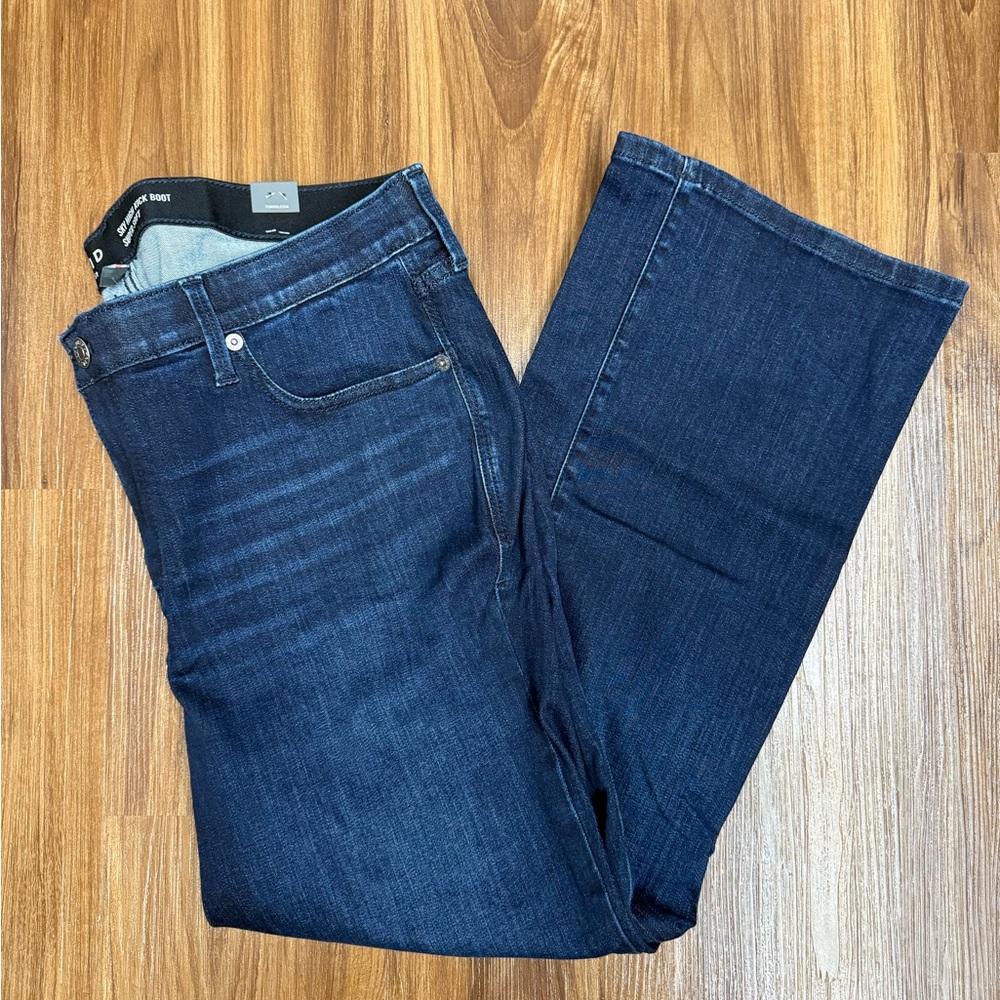 Torrid *NWT* Super Soft Sky High Kick Boot Jeans Size 16 - Picture 1 of 3
